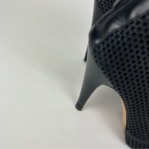 Chanel SS 2011 CC Open Toe Mesh Sandals Black Size 39.5 - Picture 10 of 11